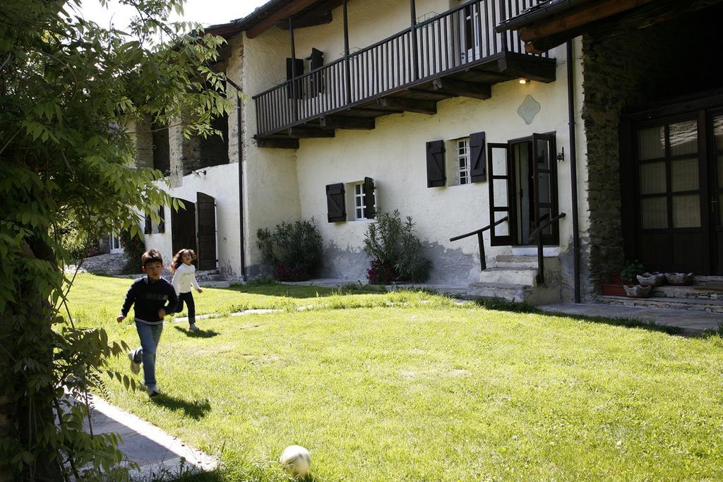 Agriturismo Famiglia Al Castello Di Bagnolo Bagnolo Piemonte 객실 사진