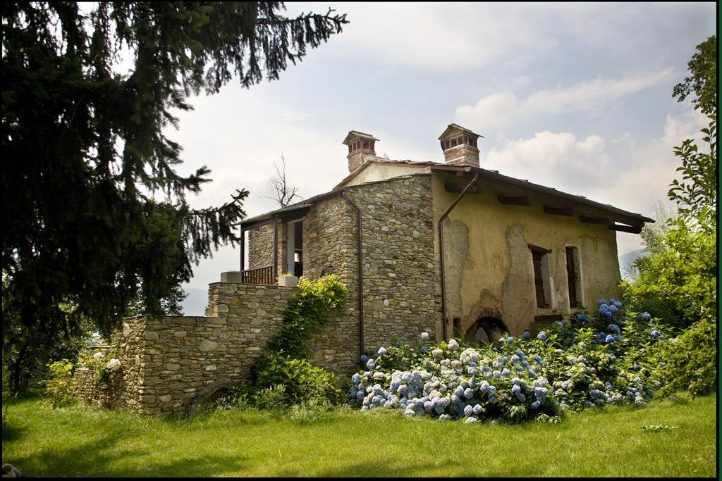 Agriturismo Famiglia Al Castello Di Bagnolo Bagnolo Piemonte 객실 사진