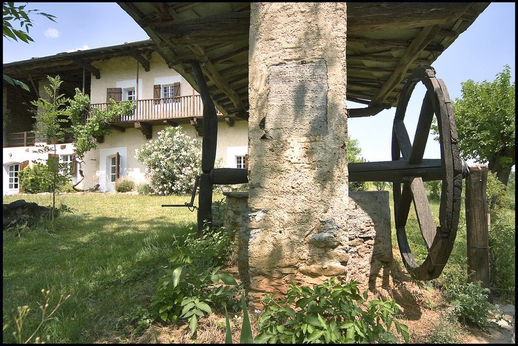 Agriturismo Famiglia Al Castello Di Bagnolo Bagnolo Piemonte 객실 사진
