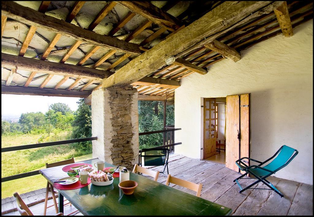 Agriturismo Famiglia Al Castello Di Bagnolo Bagnolo Piemonte 객실 사진