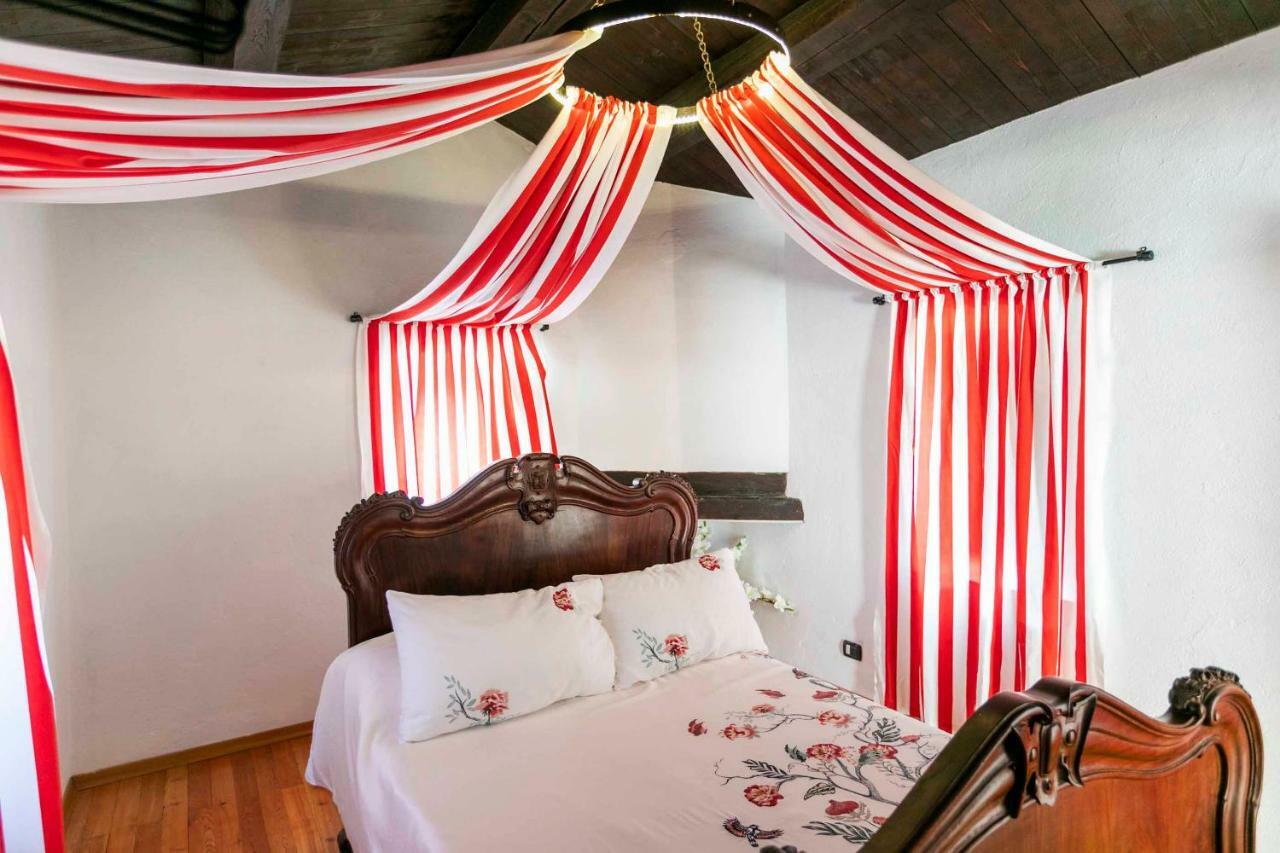 Agriturismo Famiglia Al Castello Di Bagnolo Bagnolo Piemonte 외부 사진